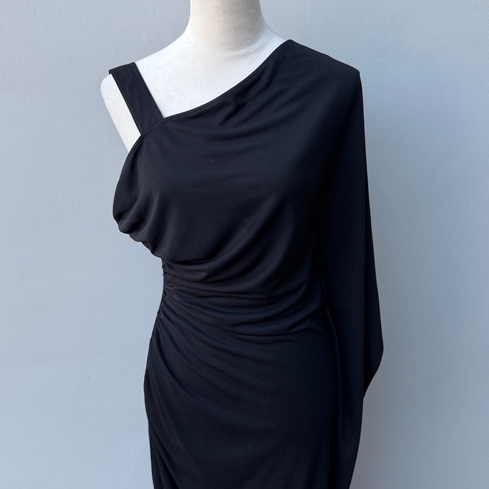 ST. JOHN COUTURE Elegant Black One-Shoulder Draped Evening Gown Size 8 (Medium) - Picture 4 of 6